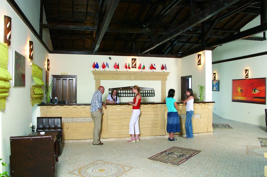 Bacahan Hotel Алтынолук Экстерьер фото